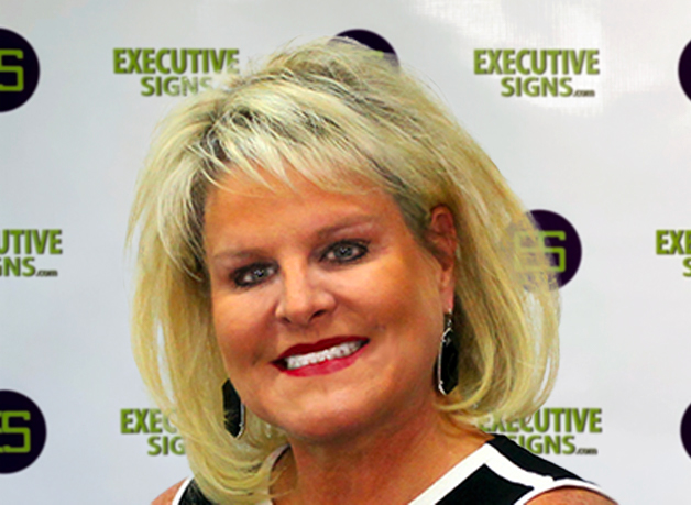 Laura Fuller Website Sizing 2021 same background edit